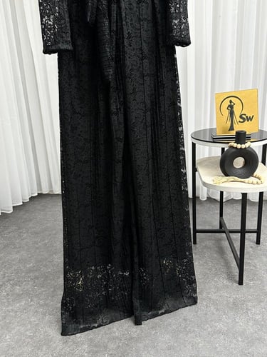 فستان ناعم اسود