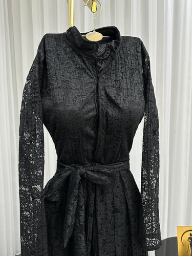 فستان ناعم اسود