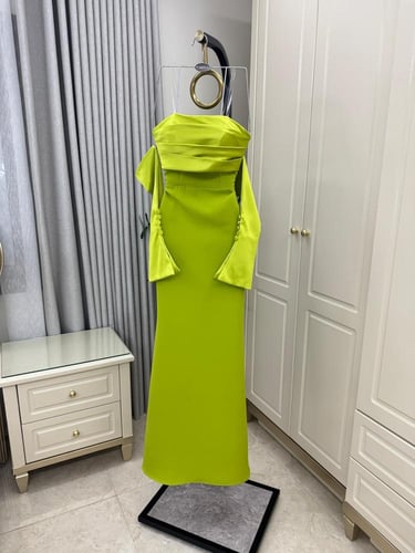 فستان ناعم طويل