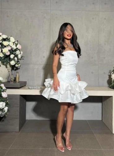 فستان ابيض ميد