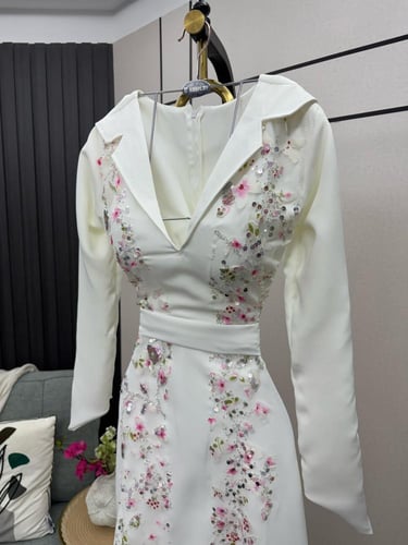 فستان ميد مورد