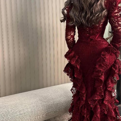 فستان دانتيل