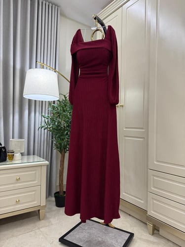 فستان ثلاثه اللون