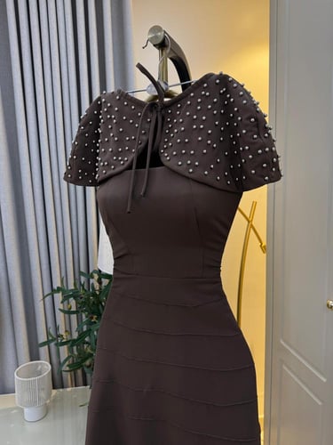 فستان ميد لونين