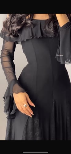 فستان ميد اكمام طويله