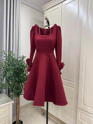 فستان قصير عودي