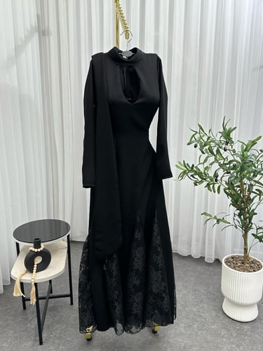 فستان ناعم اسود