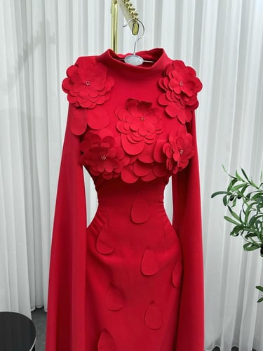 فستان ناعم احمر مورد