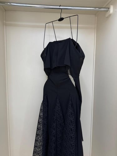 فستان ميد اكمام طويله