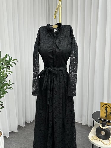 فستان ناعم اسود