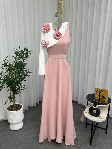 فستان ناعم ورد