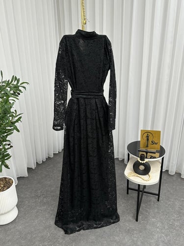 فستان ناعم اسود