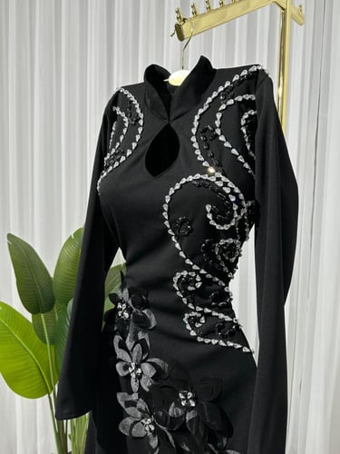 فستان اسود طتريز يدوي