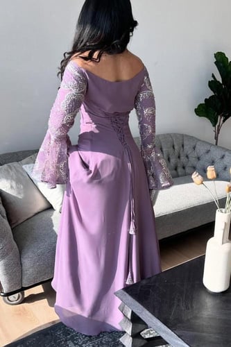 فستان مطرز خرز