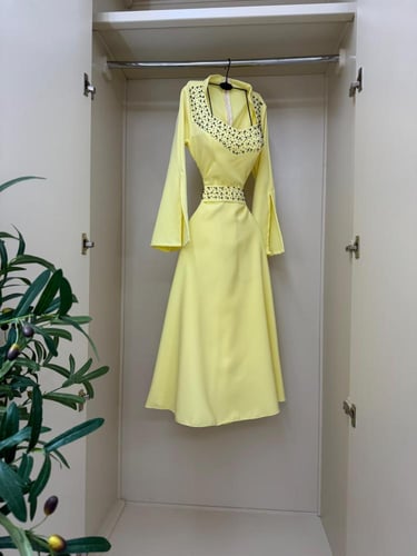 فستان ليموني ميد