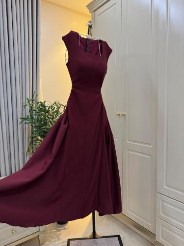 فستان ميد ثلاثه اللون