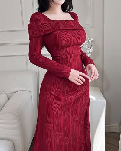 فستان ثلاثه اللون