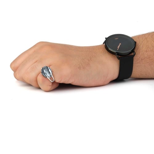 خاتم فضة شنكار حجر عقيق اسود بابيض بيضاوي عيار 925...