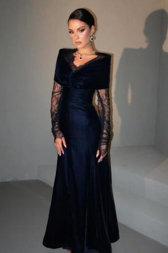 فستان مخمل كوري ناعم مع دانتيل