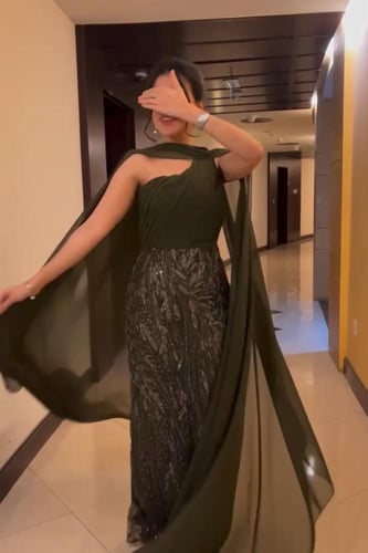 فستان سهرة كلفة تطريز مع شيفون جورجيت