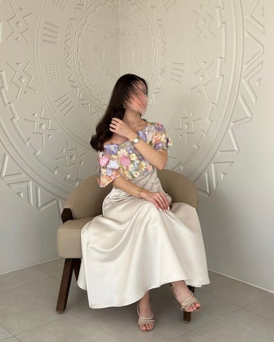 فستان انيق وناعم خامة تفته كوري مطرز ورود