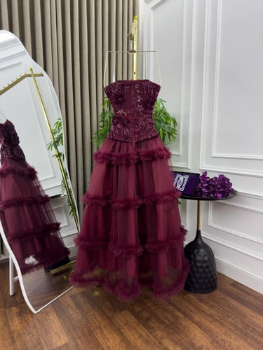 فستان سهرة تول كوري كلفة تطريز