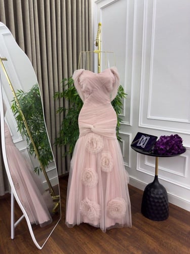 فستان خامة تول كوري مورد بطانة تفتة