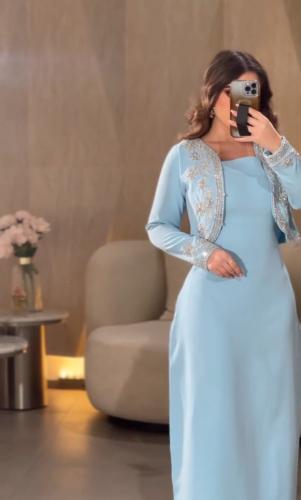 فستان قطعتين باللون السماوي خامة باربي