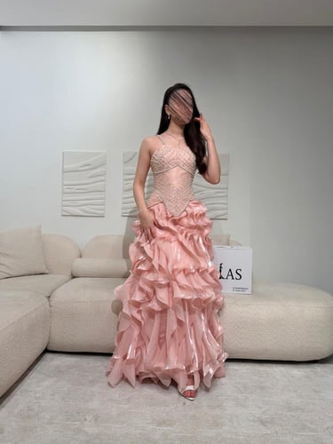 فستان سهرة شك يدوي مع كرنكل بشغل فاخر