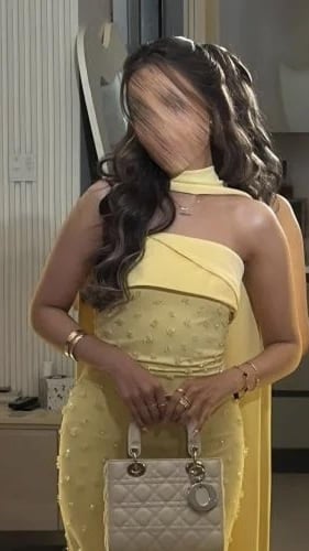 فستان سهرة تول مع تفته مطرز