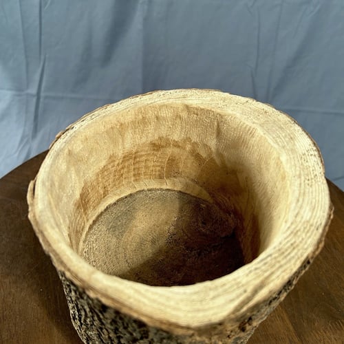 حوض خشب طبيعي