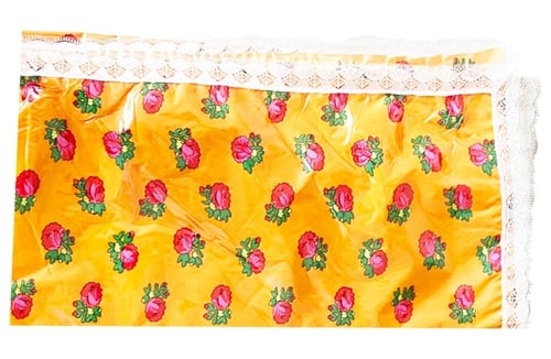 مفرش طاوله شالكي ملبس بلاستيك