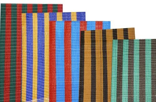بساط (حصير) الوان متعدده بلاستيك