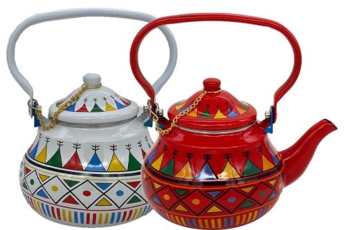 ابريق شاهي غضار هرمي نقشة القط العسيري