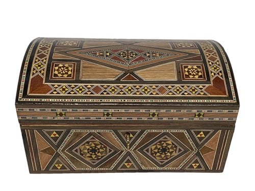 علبة خشبية تراثية كبيره مع رف