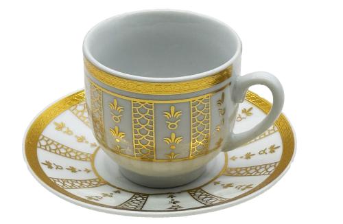 فناجيل قهوه تركي مع صحن تراثي ذهبي عدد 6 حبة