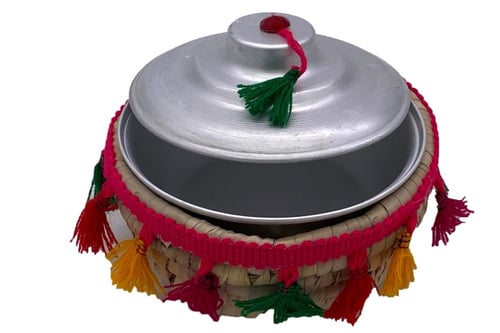 بادية معدن ملبس خوص