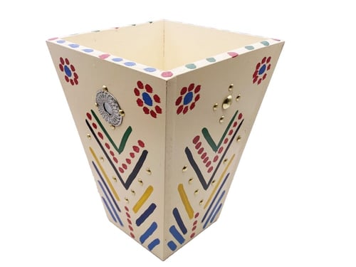 سلة مهملات خشب