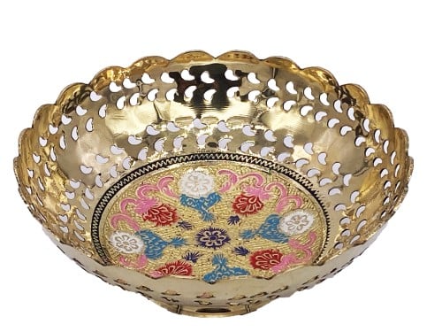 صحن من النحاس الاصفر مزخرف