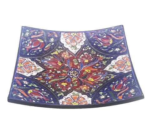 صحن سراميك نفش يدوي مربع مقاس 22سم