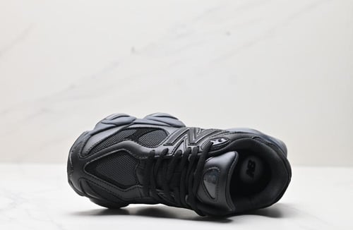 New Balance 9060 Black