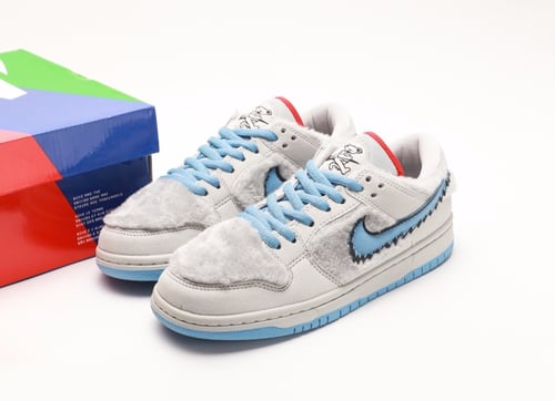 Nike SB Dunk Low Retro