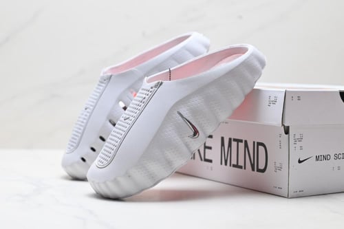 Nike Mind 001 Silver