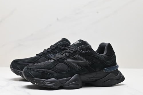 New Balance 9060 Triple Black