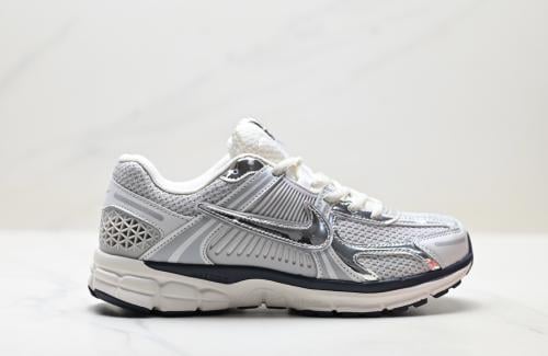 Nike Zoom Vomero 5