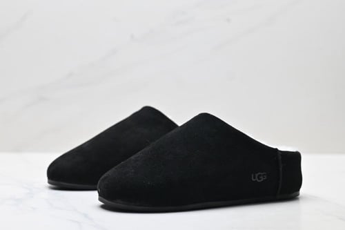 UGG Elea Slip-On Slipper