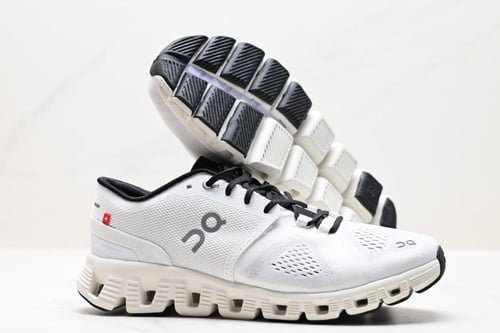 On Running Cloud X Shift Low