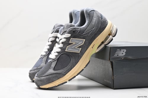 New Balance 2002R N-ERGY
