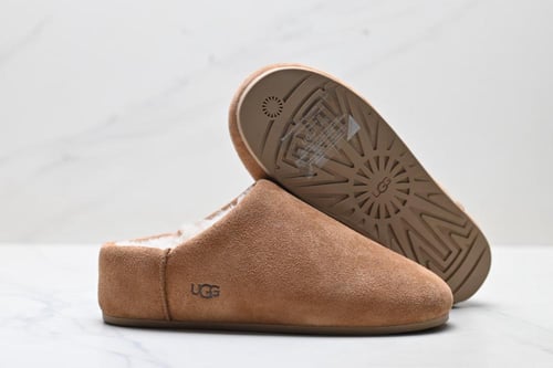 UGG Elea Slip-On Slipper