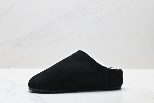 UGG Elea Slip-On Slipper